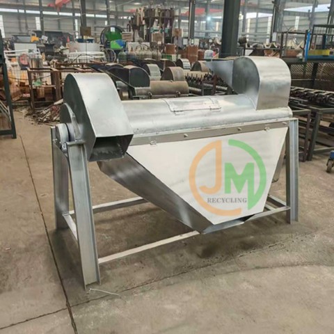 Beverage Crusher separating liquid and package