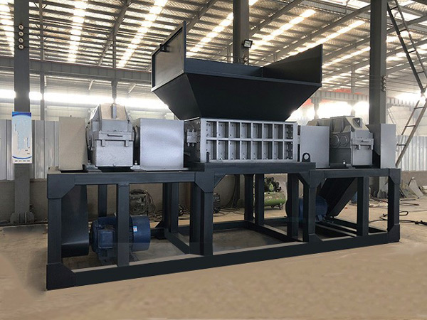 Wood-Pallet-Shredder-2.jpg